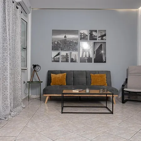 Thalia Apartment